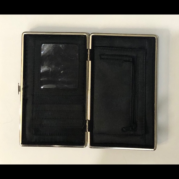 Two Charming Charlie wallet/handbags - Picture 2 of 5